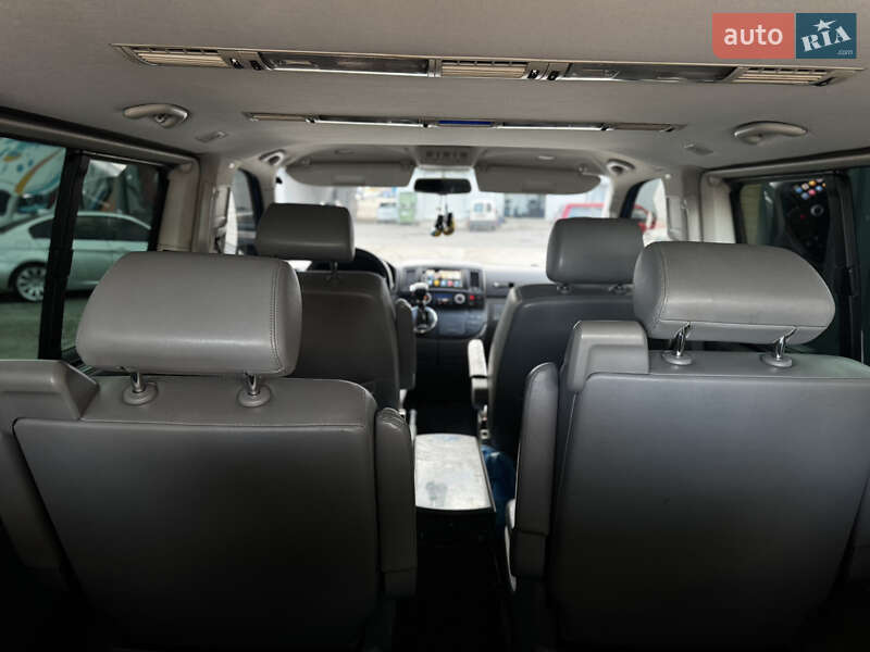 Мінівен Volkswagen Multivan 2007 в Житомирі