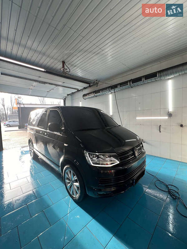 Минивэн Volkswagen Multivan 2008 в Днепре