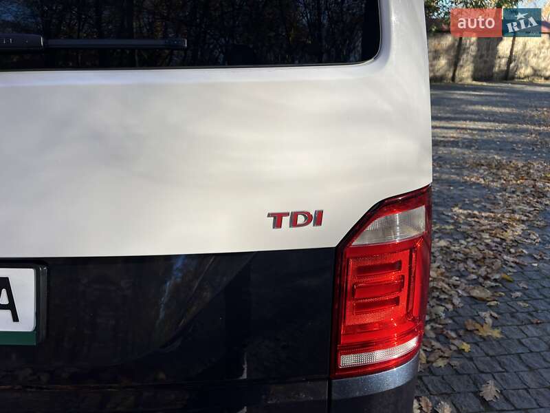 Минивэн Volkswagen Multivan 2017 в Черновцах фото 32 Минивэн Volkswagen Multivan 2017 в Черновцах