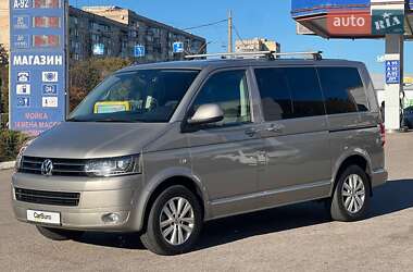 Мінівен Volkswagen Multivan 2015 в Одесі