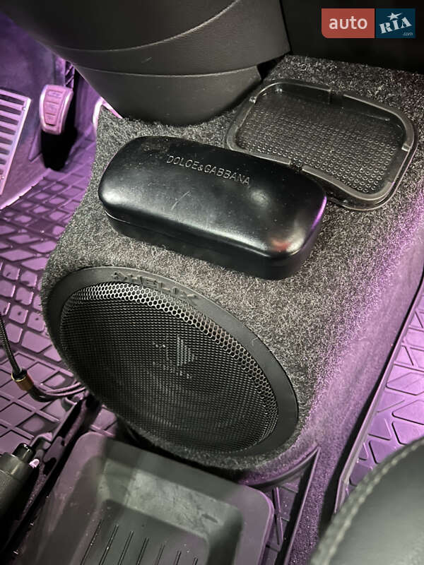 Мінівен Volkswagen Multivan 2012 в Черкасах