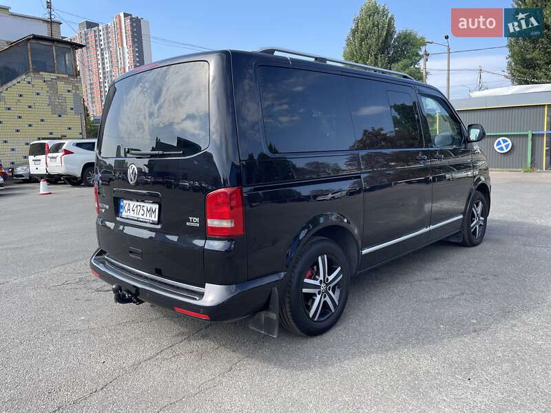 Мінівен Volkswagen Multivan 2012 в Києві