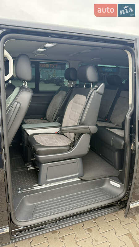 Мінівен Volkswagen Multivan 2020 в Києві