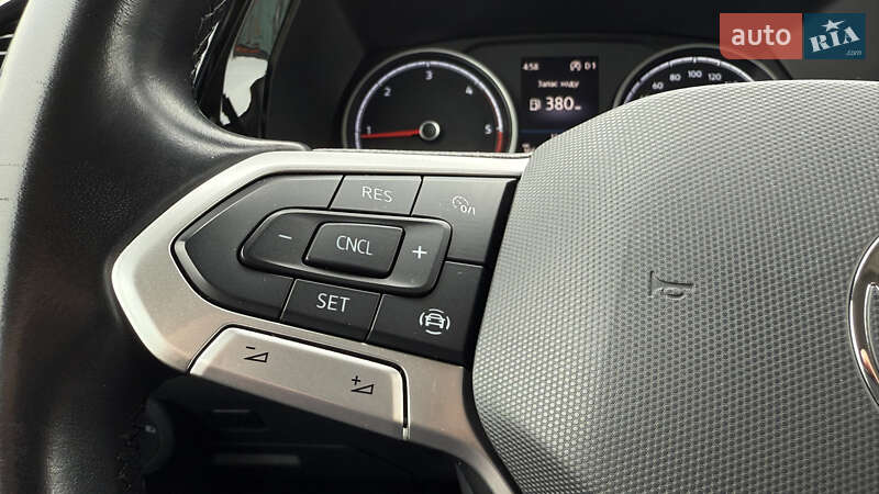 Мінівен Volkswagen Multivan 2020 в Києві