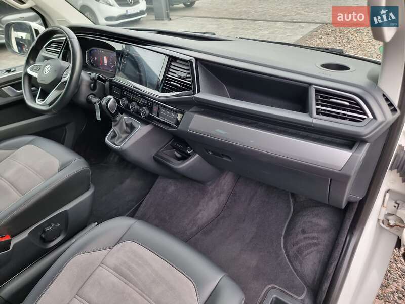 Мінівен Volkswagen Multivan 2020 в Радивиліві