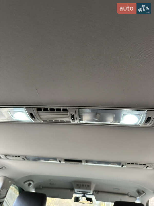 Минивэн Volkswagen Multivan 2011 в Харькове фото 38 Минивэн Volkswagen Multivan 2011 в Харькове