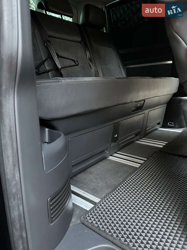 Минивэн Volkswagen Multivan 2011 в Харькове фото 55 Минивэн Volkswagen Multivan 2011 в Харькове
