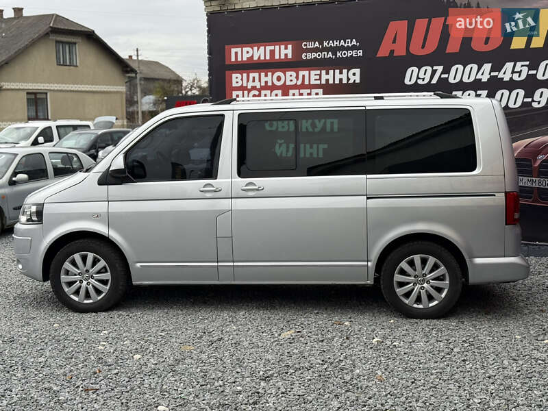Мінівен Volkswagen Multivan 2011 в Стрию