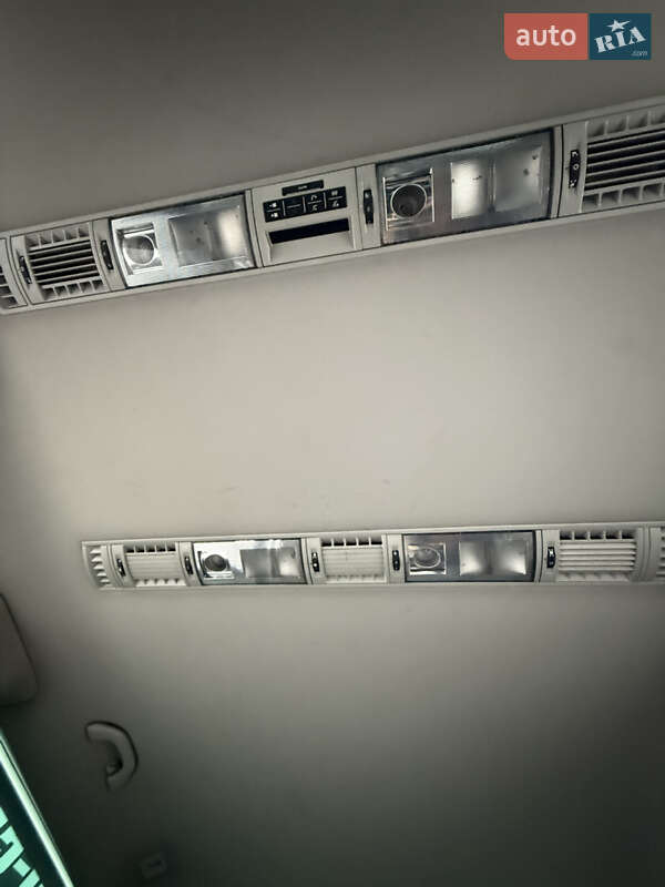 Мінівен Volkswagen Multivan 2011 в Стрию