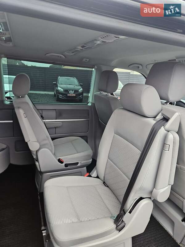 Мінівен Volkswagen Multivan 2014 в Луцьку