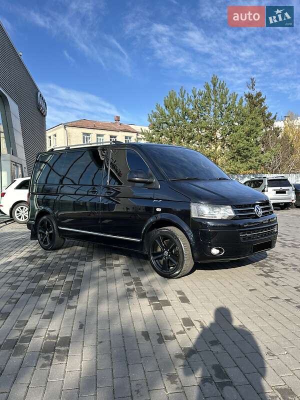 Мінівен Volkswagen Multivan 2011 в Києві фото 3 Мінівен Volkswagen Multivan 2011 в Києві