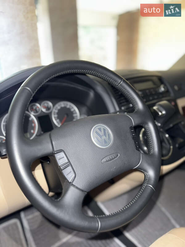 Мінівен Volkswagen Multivan 2008 в Києві фото 11 Мінівен Volkswagen Multivan 2008 в Києві