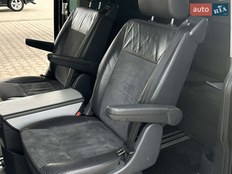 Мінівен Volkswagen Multivan 2011 в Миколаєві