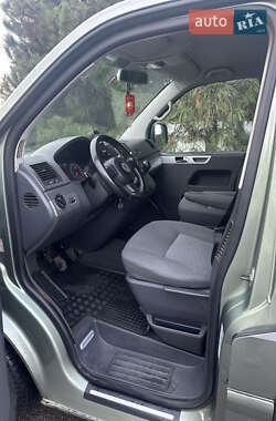 Минивэн Volkswagen Multivan 2003 в Киеве