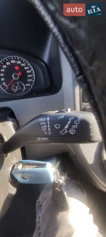 Мінівен Volkswagen Multivan 2010 в Києві фото 26 Мінівен Volkswagen Multivan 2010 в Києві