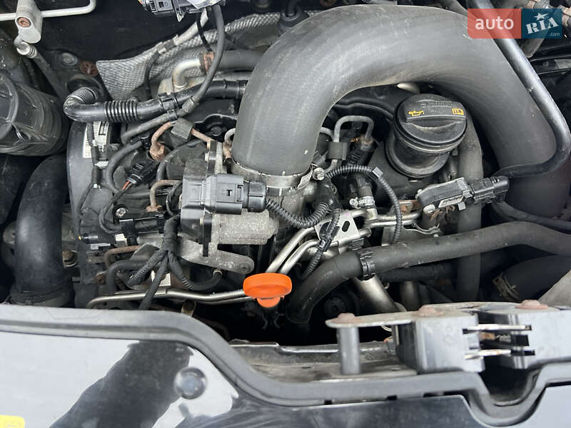 Минивэн Volkswagen Multivan 2013 в Дрогобыче