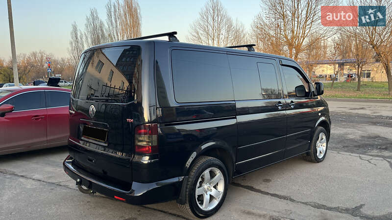 Минивэн Volkswagen Multivan 2006 в Николаеве