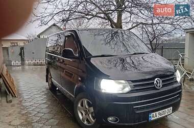Минивэн Volkswagen Multivan 2010 в Ужгороде