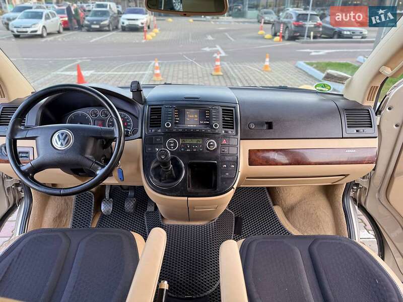 Минивэн Volkswagen Multivan 2004 в Одессе фото 13 Минивэн Volkswagen Multivan 2004 в Одессе