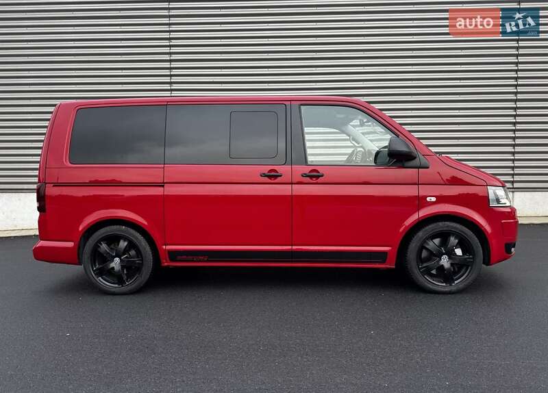 Минивэн Volkswagen Multivan 2012 в Днепре