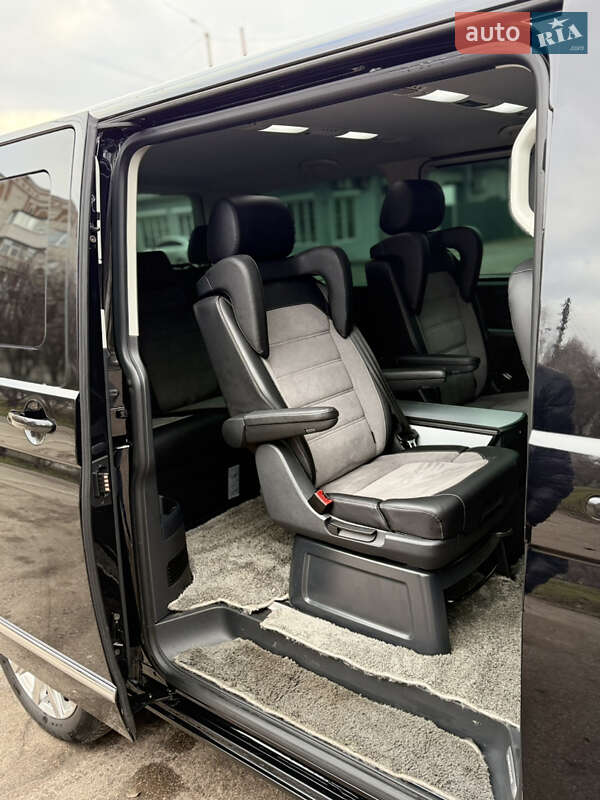 Мінівен Volkswagen Multivan 2023 в Конотопі