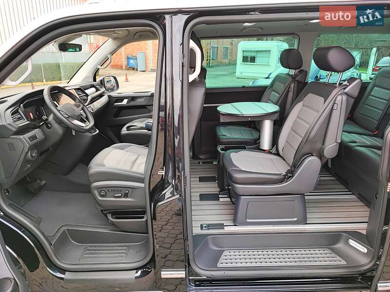 Минивэн Volkswagen Multivan 2022 в Черновцах