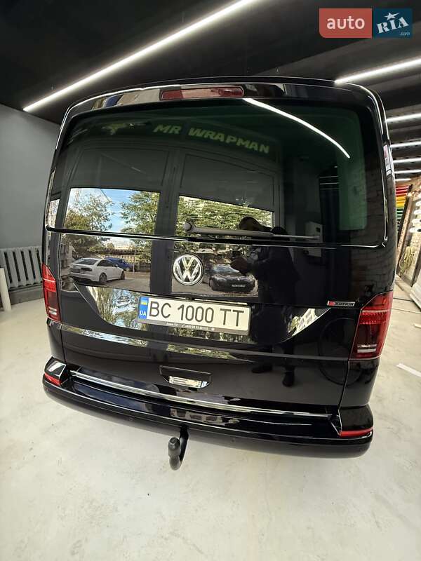 Мінівен Volkswagen Multivan 2016 в Львові