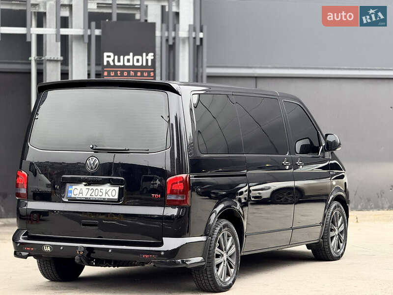 Минивэн Volkswagen Multivan 2012 в Киеве