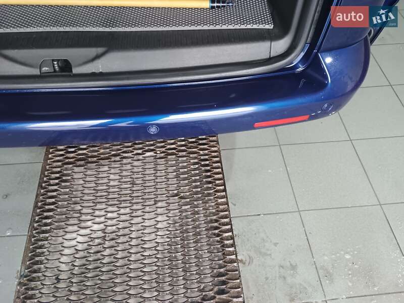 Минивэн Volkswagen Multivan 2004 в Николаеве фото 46 Минивэн Volkswagen Multivan 2004 в Николаеве