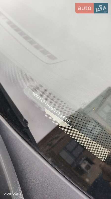 Минивэн Volkswagen Multivan 2016 в Киеве