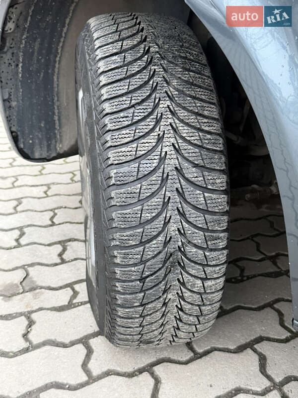 Минивэн Volkswagen Multivan 2007 в Ивано-Франковске фото 17 Минивэн Volkswagen Multivan 2007 в Ивано-Франковске