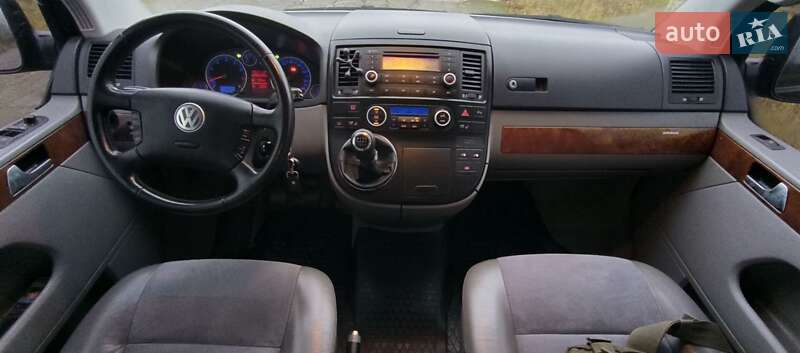 Минивэн Volkswagen Multivan 2006 в Чернигове фото 13 Минивэн Volkswagen Multivan 2006 в Чернигове
