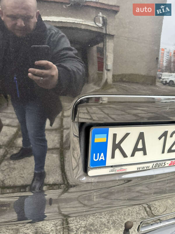 Минивэн Volkswagen Multivan 2014 в Львове