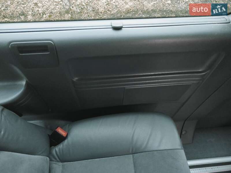 Минивэн Volkswagen Multivan 2013 в Сарнах