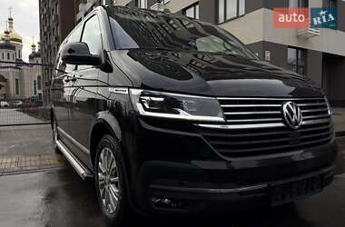 Минивэн Volkswagen Multivan 2022 в Киеве