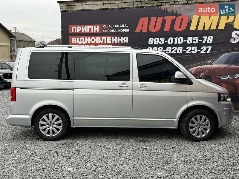 Минивэн Volkswagen Multivan 2011 в Стрые