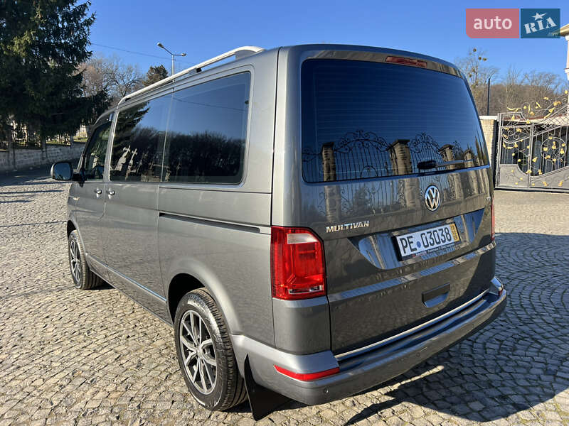 Минивэн Volkswagen Multivan 2018 в Черновцах