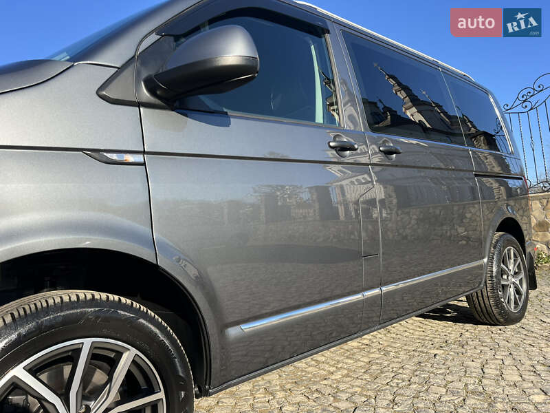 Минивэн Volkswagen Multivan 2018 в Черновцах
