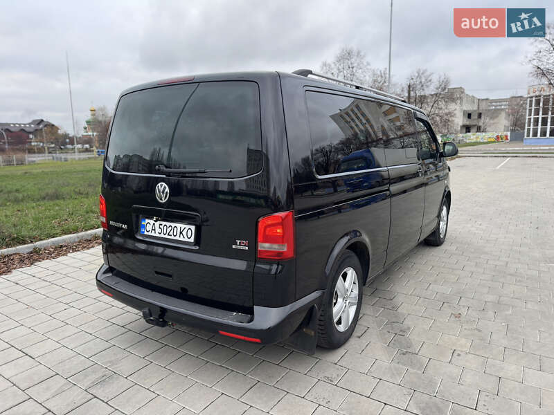 Минивэн Volkswagen Multivan 2013 в Черкассах