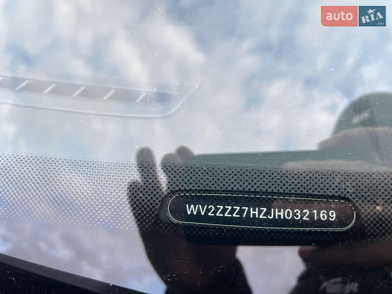 Минивэн Volkswagen Multivan 2017 в Луцке фото 38 Минивэн Volkswagen Multivan 2017 в Луцке