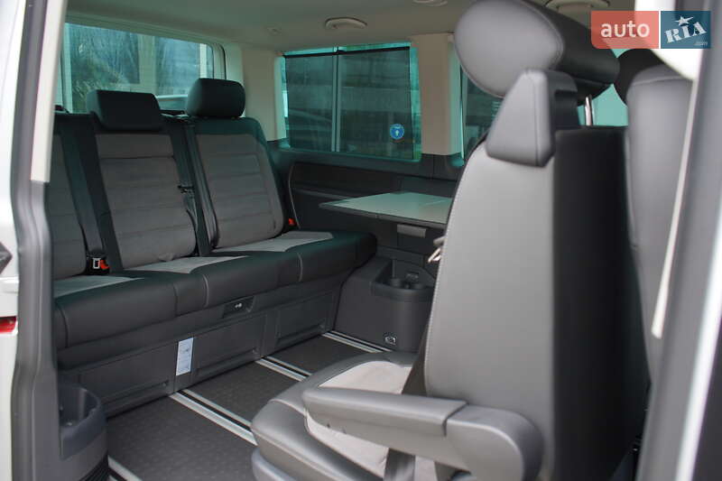 Мінівен Volkswagen Multivan 2020 в Житомирі