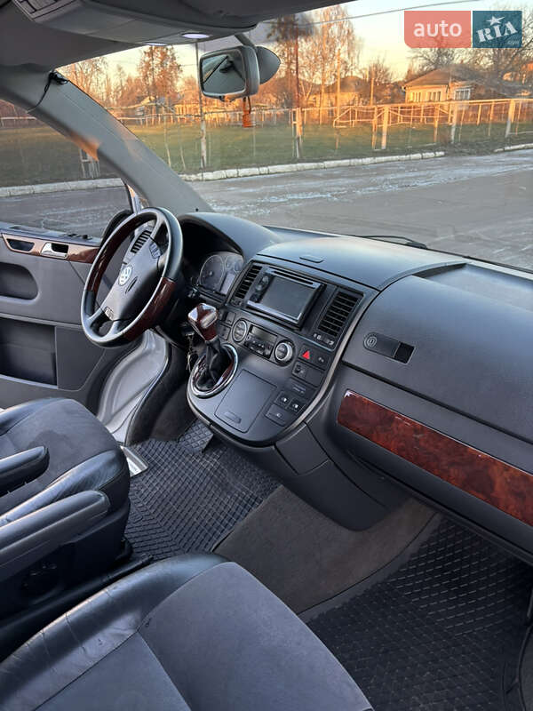 Минивэн Volkswagen Multivan 2009 в Прилуках фото 24 Минивэн Volkswagen Multivan 2009 в Прилуках