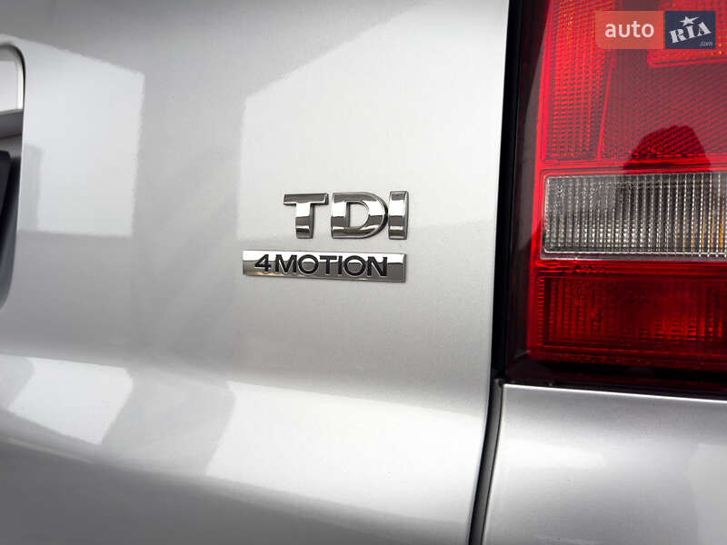 Мінівен Volkswagen Multivan 2011 в Києві