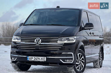 Мінівен Volkswagen Multivan 2023 в Києві