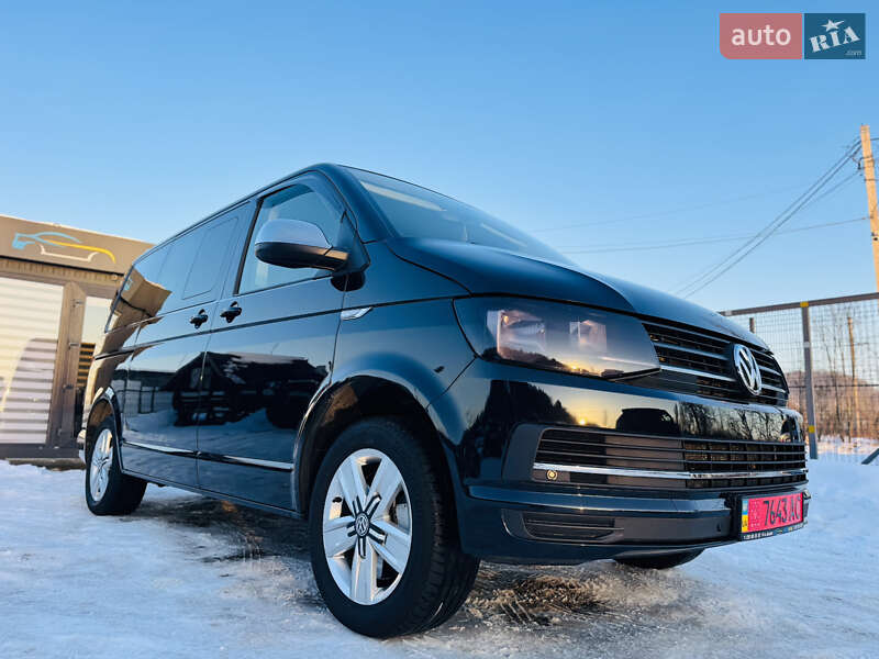 Минивэн Volkswagen Multivan 2018 в Иршаве