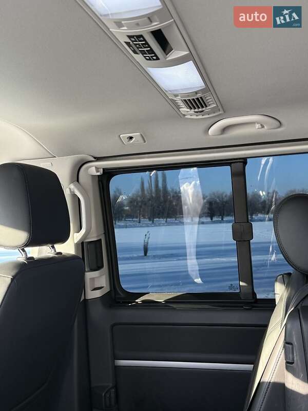 Минивэн Volkswagen Multivan 2018 в Ровно