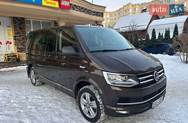 Мінівен Volkswagen Multivan 2017 в Києві