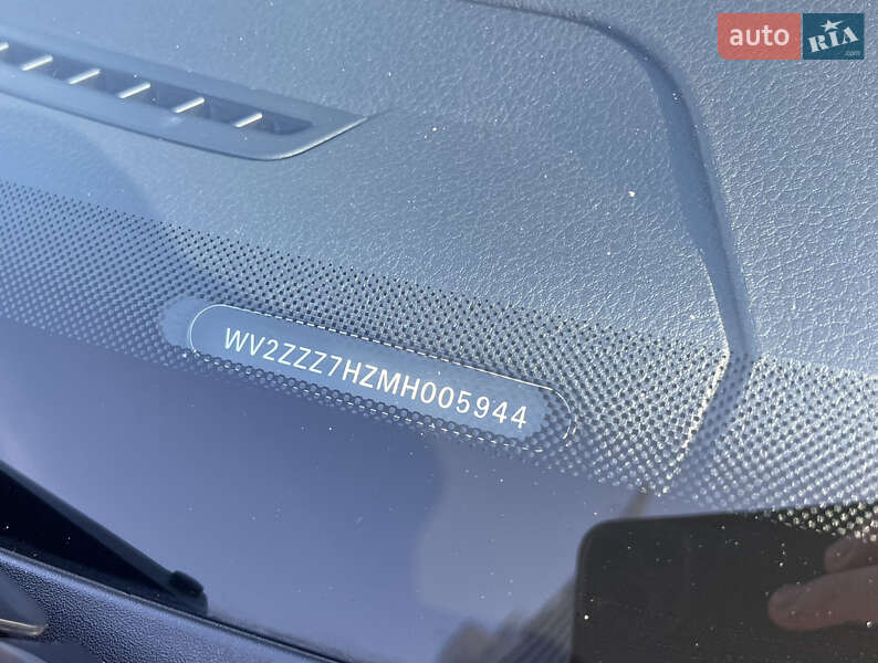 Минивэн Volkswagen Multivan 2020 в Киеве