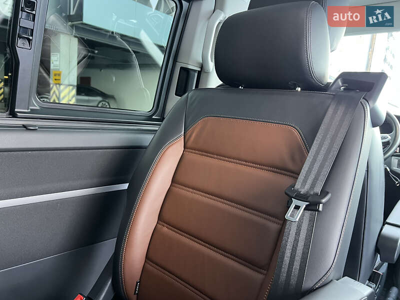 Минивэн Volkswagen Multivan 2020 в Киеве