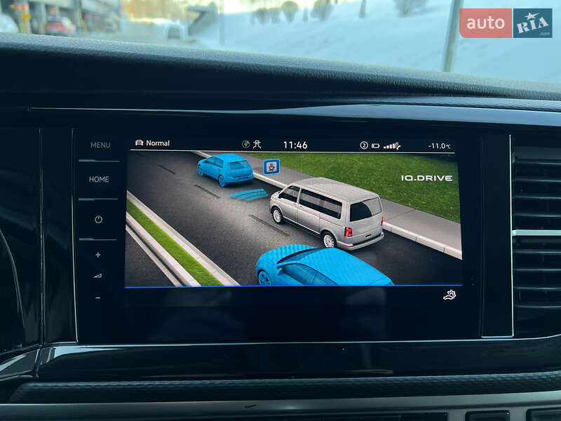 Минивэн Volkswagen Multivan 2020 в Киеве